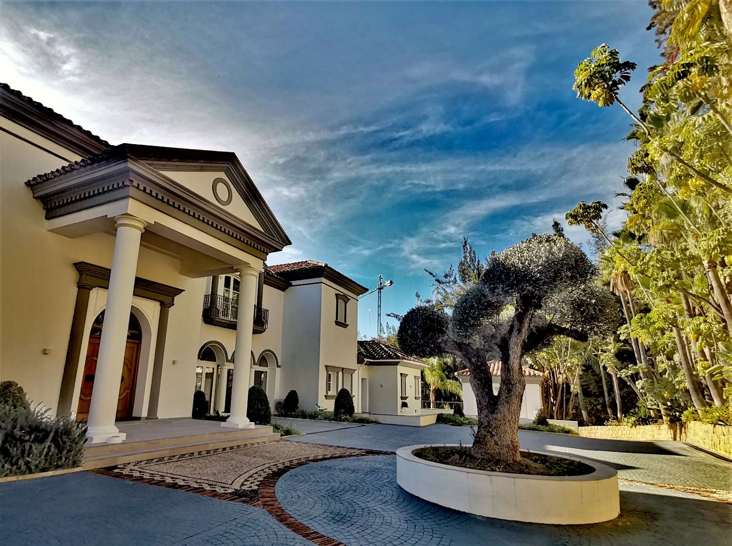 Villa myytävänä läsnä La Zagaleta, Benahavis