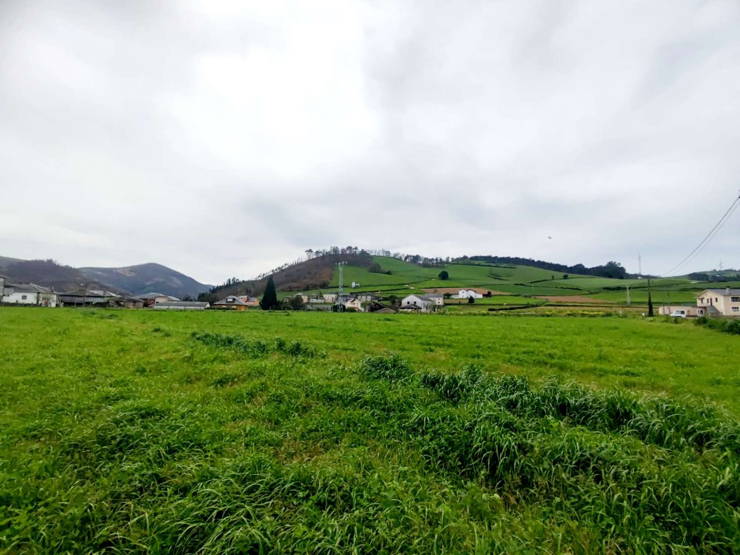 Grundstück in Setienes, Luarca
